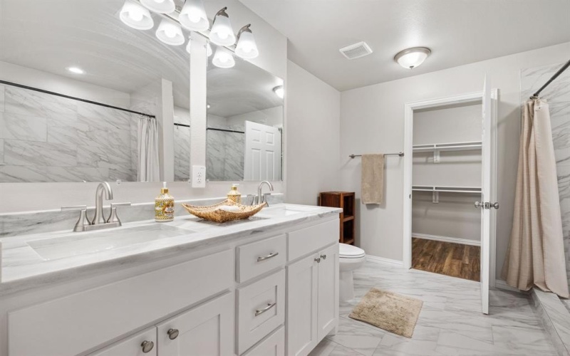 602 Cedar Street, Mineral Wells, TX 76067, 3 Bedrooms Bedrooms, ,2 BathroomsBathrooms,Residential,For Sale,602 Cedar Street,20988415
