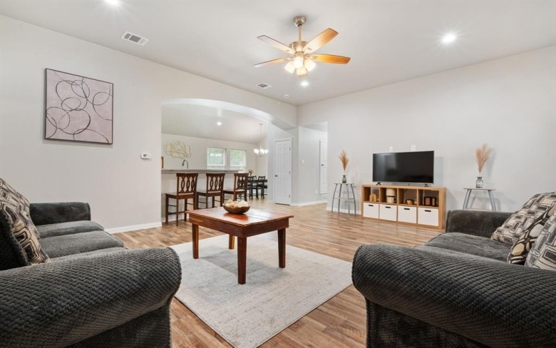 602 Cedar Street, Mineral Wells, TX 76067, 3 Bedrooms Bedrooms, ,2 BathroomsBathrooms,Residential,For Sale,602 Cedar Street,20988415