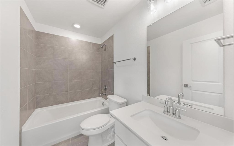 1732 Everglades Drive, Forney, TX 75126, 4 Bedrooms Bedrooms, ,3 BathroomsBathrooms,Residential,For Sale,1732 Everglades Drive,20988455