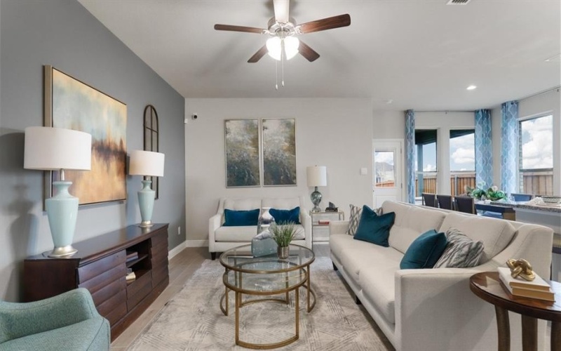 537 PICKETT CREEK Drive, Fort Worth, TX 76008, 4 Habitaciones Habitaciones , ,2 BañosBaños,Residential,En Venta,537 PICKETT CREEK Drive,20988710