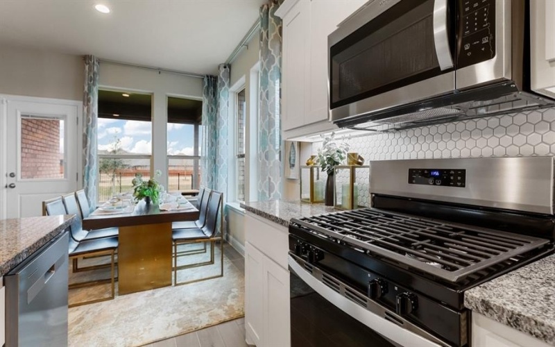 537 PICKETT CREEK Drive, Fort Worth, TX 76008, 4 Habitaciones Habitaciones , ,2 BañosBaños,Residential,En Venta,537 PICKETT CREEK Drive,20988710
