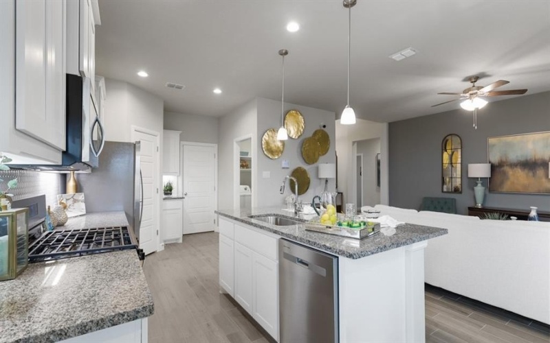 537 PICKETT CREEK Drive, Fort Worth, TX 76008, 4 Habitaciones Habitaciones , ,2 BañosBaños,Residential,En Venta,537 PICKETT CREEK Drive,20988710