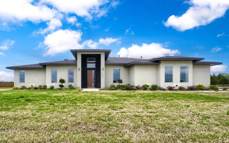 309 Whispering Way, Red Oak, TX 75154, 4 Bedrooms Bedrooms, ,5 BathroomsBathrooms,Residential,For Sale,309 Whispering Way,20989242