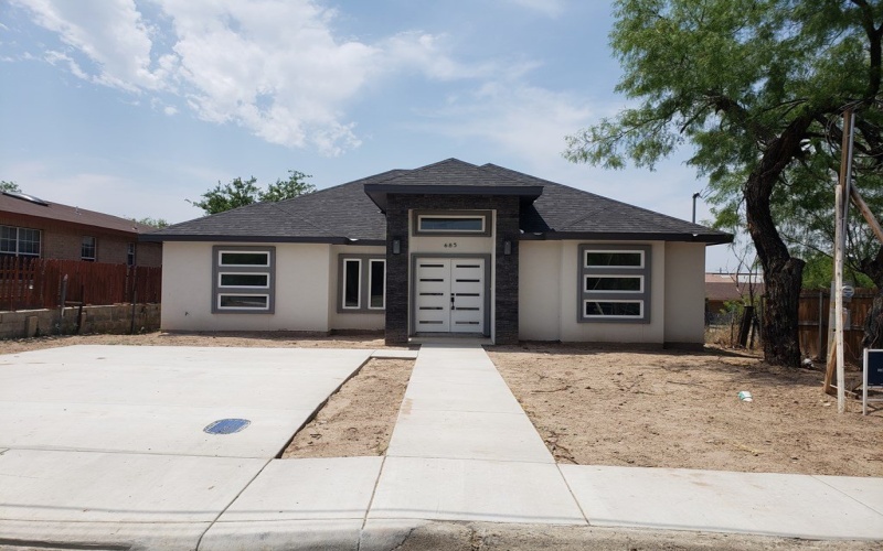 685 TRINITY STREET, Eagle Pass, TX 78852, 3 Bedrooms Bedrooms, ,2 BathroomsBathrooms,Residential,For Sale,685 TRINITY STREET,78008