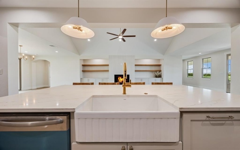 150 Quail Run Court, Decatur, TX 76234, 4 Bedrooms Bedrooms, ,5 BathroomsBathrooms,Residential,For Sale,150 Quail Run Court,20989277