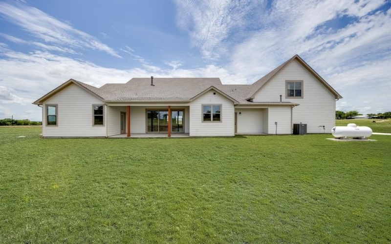 150 Quail Run Court, Decatur, TX 76234, 4 Bedrooms Bedrooms, ,5 BathroomsBathrooms,Residential,For Sale,150 Quail Run Court,20989277