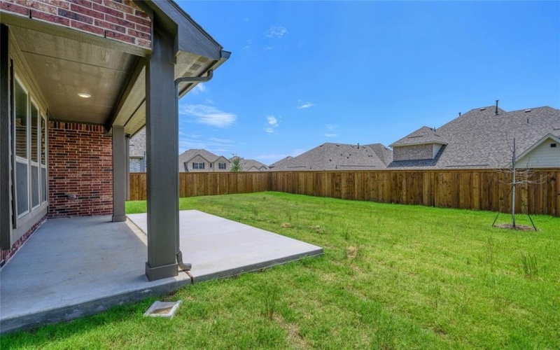 14779 Elion Court, Pilot Point, TX 75009, 4 Bedrooms Bedrooms, ,3 BathroomsBathrooms,Residential,For Sale,14779 Elion Court,20989281