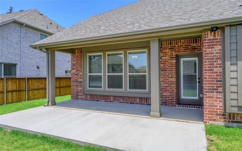 14779 Elion Court, Pilot Point, TX 75009, 4 Bedrooms Bedrooms, ,3 BathroomsBathrooms,Residential,For Sale,14779 Elion Court,20989281