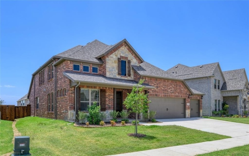 14779 Elion Court, Pilot Point, TX 75009, 4 Bedrooms Bedrooms, ,3 BathroomsBathrooms,Residential,For Sale,14779 Elion Court,20989281