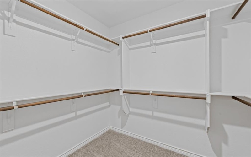 7058 Birdwatch Drive, Garland, TX 75043, 4 Bedrooms Bedrooms, ,2 BathroomsBathrooms,Residential,For Sale,7058 Birdwatch Drive,20989398