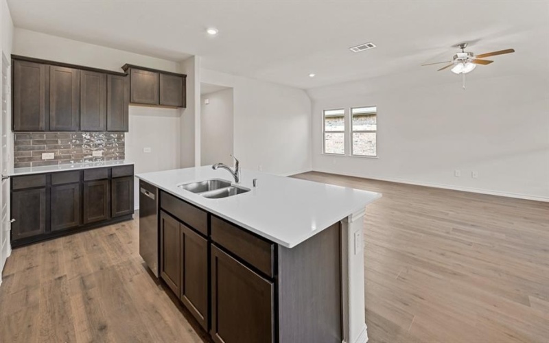 7058 Birdwatch Drive, Garland, TX 75043, 4 Bedrooms Bedrooms, ,2 BathroomsBathrooms,Residential,For Sale,7058 Birdwatch Drive,20989398