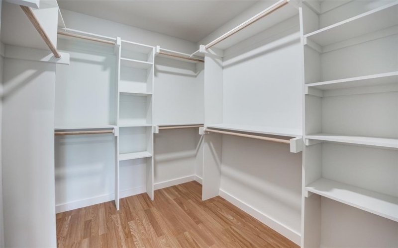 2321 Budd Street, Dallas, TX 75215, 4 Bedrooms Bedrooms, ,3 BathroomsBathrooms,Residential,For Sale,2321 Budd Street,20989430