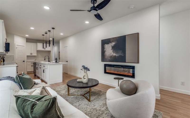 2321 Budd Street, Dallas, TX 75215, 4 Bedrooms Bedrooms, ,3 BathroomsBathrooms,Residential,For Sale,2321 Budd Street,20989430