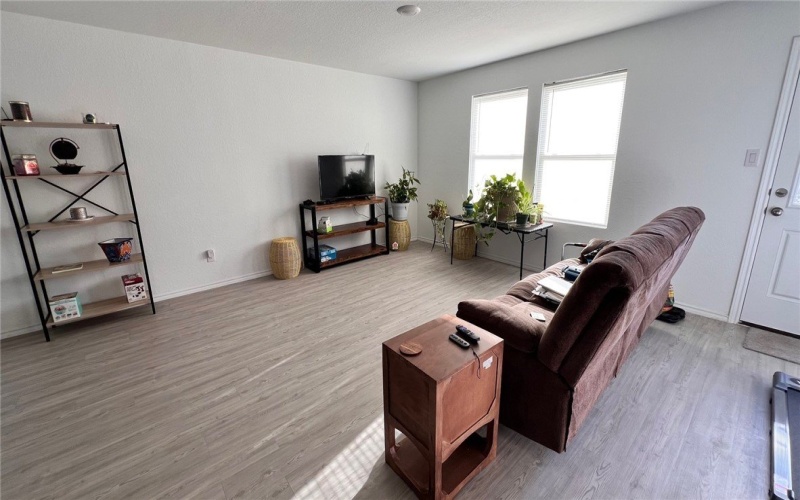 2722 Winterfell Street, Corpus Christi, TX 78415, 4 Habitaciones Habitaciones , ,2 BañosBaños,Residential,En Venta,2722 Winterfell Street,461586