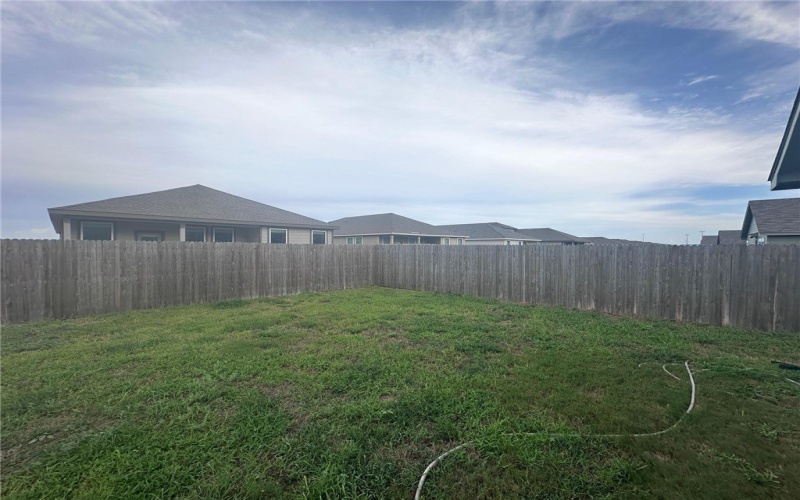 2722 Winterfell Street, Corpus Christi, TX 78415, 4 Habitaciones Habitaciones , ,2 BañosBaños,Residential,En Venta,2722 Winterfell Street,461586