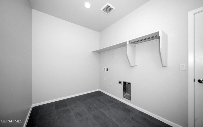 13857 Madero Avenue, El Paso, TX 79928, 3 Habitaciones Habitaciones , ,2 BañosBaños,Residential,En Venta,13857 Madero Avenue,925832