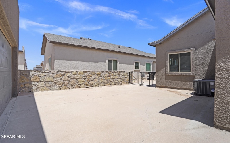 14329 Bill Lazor Parkway, Horizon City, TX 79928, 4 Habitaciones Habitaciones , ,2 BañosBaños,Residential,En Venta,14329 Bill Lazor Parkway,925833