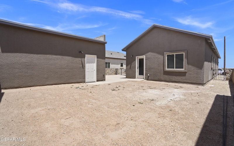 14329 Bill Lazor Parkway, Horizon City, TX 79928, 4 Habitaciones Habitaciones , ,2 BañosBaños,Residential,En Venta,14329 Bill Lazor Parkway,925833