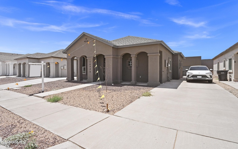 14329 Bill Lazor Parkway, Horizon City, TX 79928, 4 Habitaciones Habitaciones , ,2 BañosBaños,Residential,En Venta,14329 Bill Lazor Parkway,925833