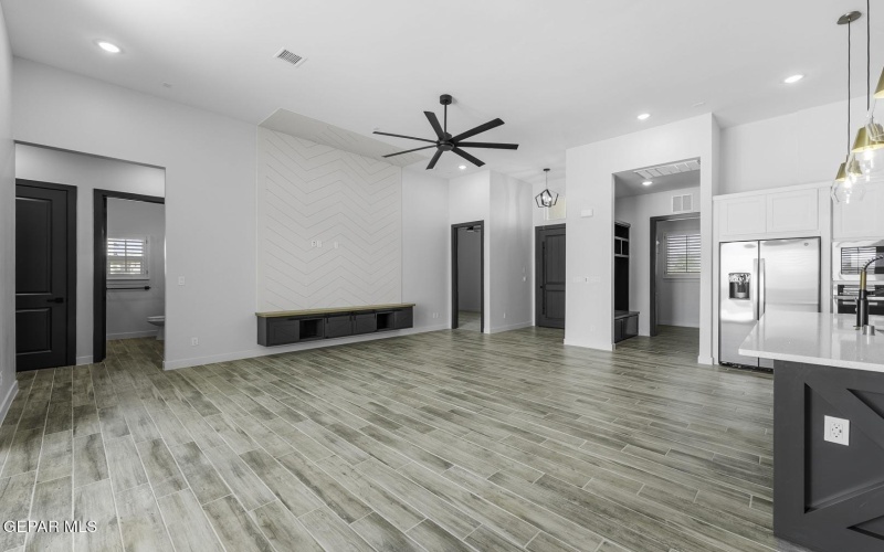 13945 Lorenz Avenue, El Paso, TX 79928, 3 Habitaciones Habitaciones , ,2 BañosBaños,Residential,En Venta,13945 Lorenz Avenue,925847