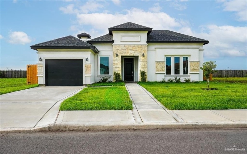 3005 E Q Avenue, Hidalgo, TX 78557, 3 Bedrooms Bedrooms, ,2 BathroomsBathrooms,Residential,For Sale,3005 E Q Avenue,0,475274