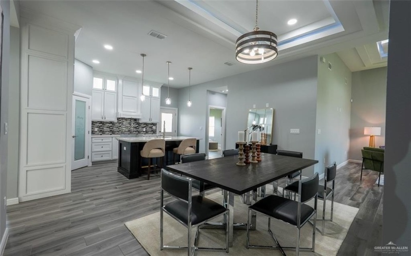 3005 E Q Avenue, Hidalgo, TX 78557, 3 Bedrooms Bedrooms, ,2 BathroomsBathrooms,Residential,For Sale,3005 E Q Avenue,0,475274