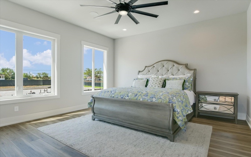 420 Lake St., Kingsland, TX 78639, 5 Bedrooms Bedrooms, ,6 BathroomsBathrooms,Residential,For Sale,420 Lake St.,0,174142
