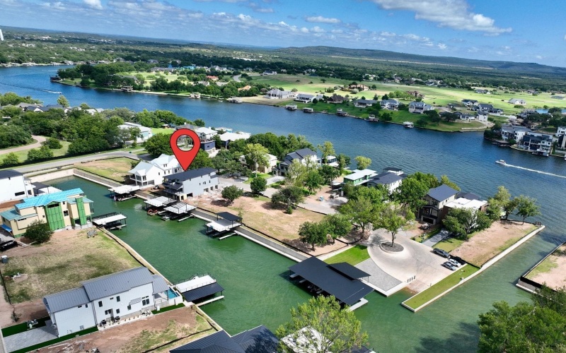 516 Lake St., Kingsland, TX 78639, 5 Habitaciones Habitaciones , ,6 BañosBaños,Residential,En Venta,516 Lake St.,0,174143