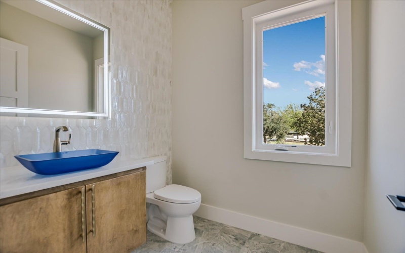 516 Lake St., Kingsland, TX 78639, 5 Habitaciones Habitaciones , ,6 BañosBaños,Residential,En Venta,516 Lake St.,0,174143