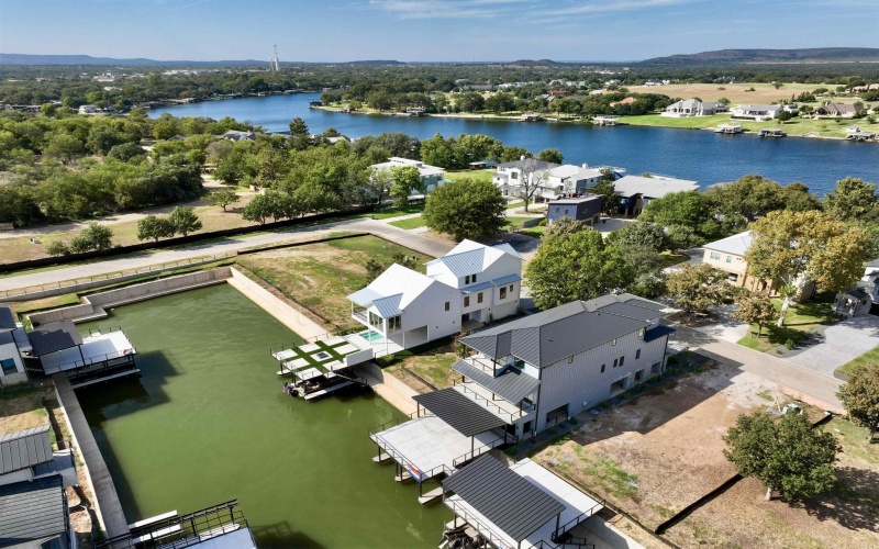 516 Lake St., Kingsland, TX 78639, 5 Habitaciones Habitaciones , ,6 BañosBaños,Residential,En Venta,516 Lake St.,0,174143