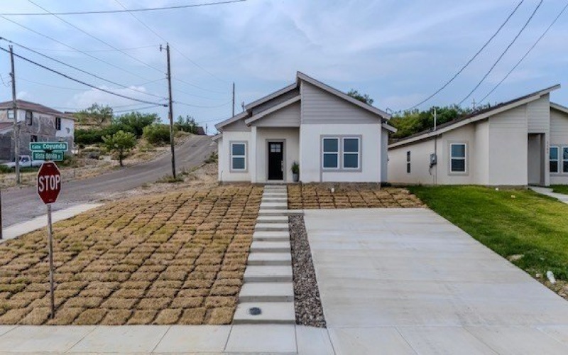 2193 Calle Coyunda, Eagle Pass, TX 78852, 3 Habitaciones Habitaciones , ,2 BañosBaños,Residential,En Venta,2193 Calle Coyunda,79442