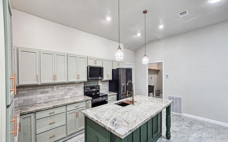 420 County Road 066, Jasper, TX 75951, 2 Habitaciones Habitaciones , ,2 BañosBaños,Residential,En Venta,420 County Road 066,0,5105468