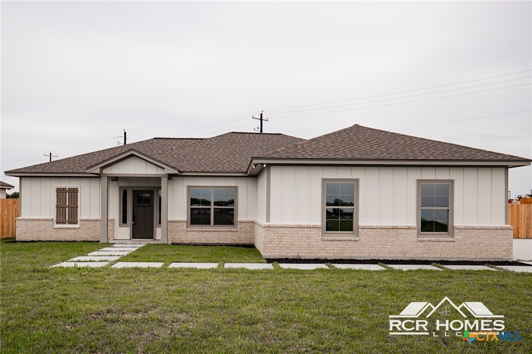 405 Turkey Lane, Victoria, TX 77905, 4 Bedrooms Bedrooms, ,2 BathroomsBathrooms,Residential,For Sale,405 Turkey Lane,585194