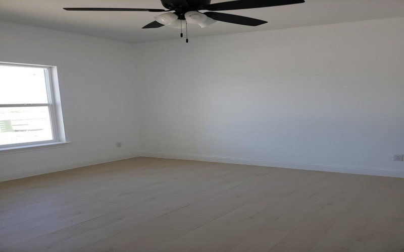 3171 ETHEL DR., Eagle Pass, TX 78852, 4 Habitaciones Habitaciones , ,2 BañosBaños,Residential,En Venta,3171 ETHEL DR.,79460