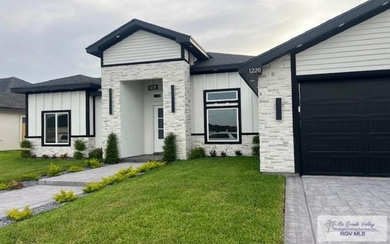 1220 MILANIA DR, LA FERIA, TX 78559, 3 Bedrooms Bedrooms, ,2 BathroomsBathrooms,Residential,For Sale,1220 MILANIA DR,29763952