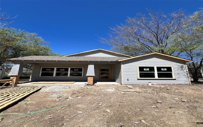 1315 Bessie Street, Fort Worth, TX 76104, 3 Bedrooms Bedrooms, ,2 BathroomsBathrooms,Residential,For Sale,1315 Bessie Street,20986993