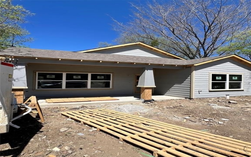 1315 Bessie Street, Fort Worth, TX 76104, 3 Bedrooms Bedrooms, ,2 BathroomsBathrooms,Residential,For Sale,1315 Bessie Street,20986993