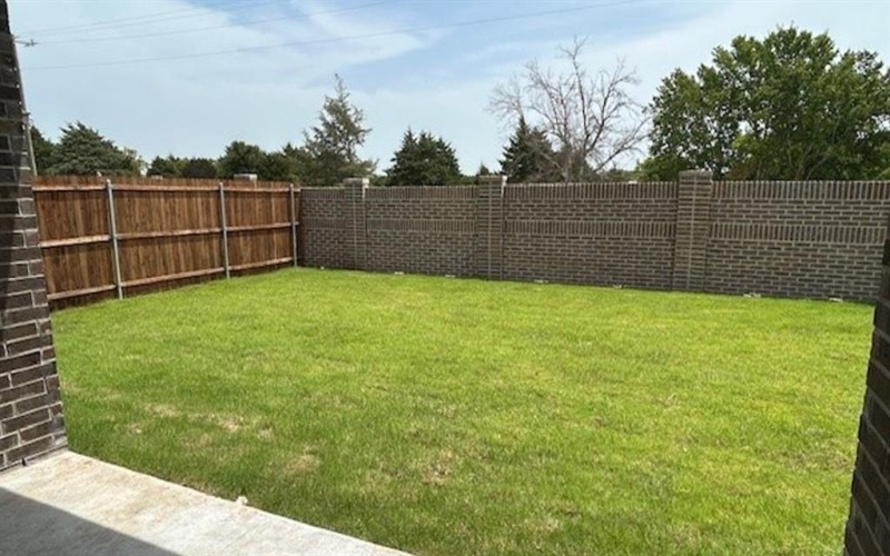 7313 Farmhouse Drive, Garland, TX 75043, 4 Bedrooms Bedrooms, ,3 BathroomsBathrooms,Residential,For Sale,7313 Farmhouse Drive,20989396