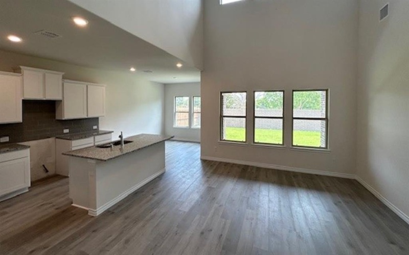 7313 Farmhouse Drive, Garland, TX 75043, 4 Bedrooms Bedrooms, ,3 BathroomsBathrooms,Residential,For Sale,7313 Farmhouse Drive,20989396