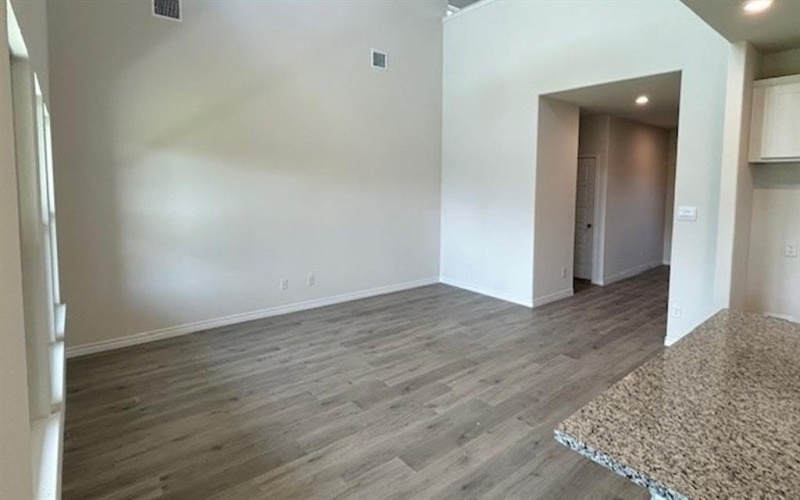 7313 Farmhouse Drive, Garland, TX 75043, 4 Bedrooms Bedrooms, ,3 BathroomsBathrooms,Residential,For Sale,7313 Farmhouse Drive,20989396