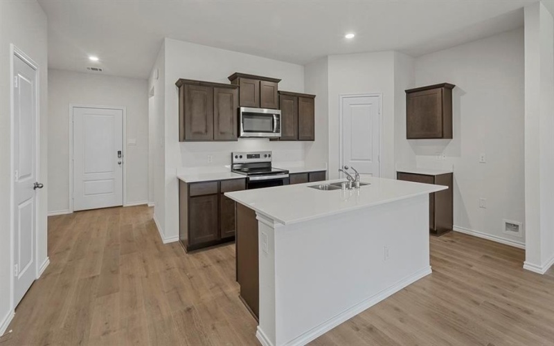 415 Drake Drive, Ferris, TX 75125, 4 Bedrooms Bedrooms, ,3 BathroomsBathrooms,Residential,For Sale,415 Drake Drive,20989472