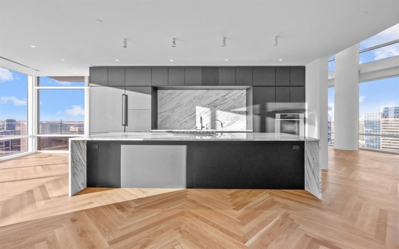 2430 Victory Park Lane #2509, Dallas, TX 75219, 3 Habitaciones Habitaciones , ,2 BañosBaños,Residential,En Venta,2430 Victory Park Lane,20989484