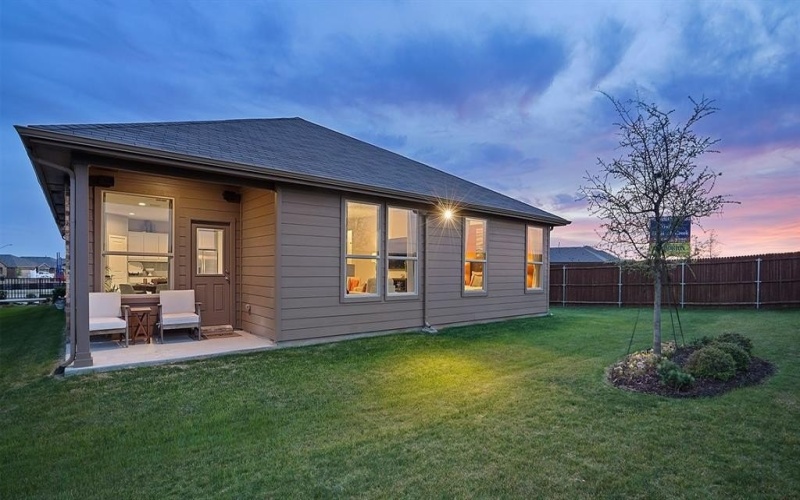 1221 Beltway BELTWAY Lane, Granbury, TX 76048, 4 Habitaciones Habitaciones , ,2 BañosBaños,Residential,En Venta,1221 Beltway BELTWAY Lane,20989789