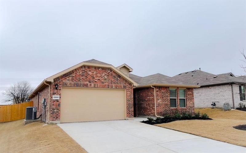 13501 GUNSMOKE Lane, Cresson, TX 76035, 5 Bedrooms Bedrooms, ,2 BathroomsBathrooms,Residential,For Sale,13501 GUNSMOKE Lane,20989804