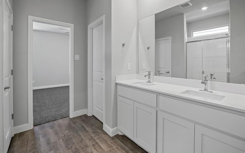 1257 BELTWAY Lane, Granbury, TX 76048, 4 Habitaciones Habitaciones , ,3 BañosBaños,Residential,En Venta,1257 BELTWAY Lane,20989878
