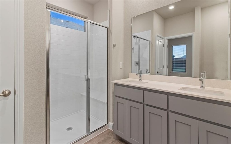 1324 BRISTOL Way, Granbury, TX 76048, 4 Bedrooms Bedrooms, ,2 BathroomsBathrooms,Residential,For Sale,1324 BRISTOL Way,20989880