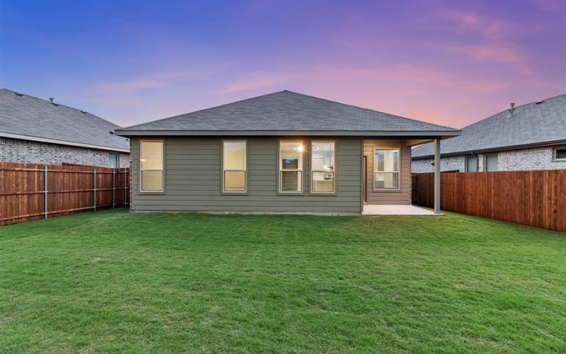1324 BRISTOL Way, Granbury, TX 76048, 4 Bedrooms Bedrooms, ,2 BathroomsBathrooms,Residential,For Sale,1324 BRISTOL Way,20989880