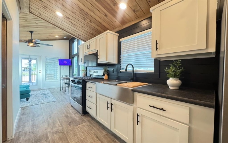 2250 FM 2461 #35, Eastland, TX 76448, 1 Bedroom Bedrooms, ,1 BathroomBathrooms,Residential,For Sale,2250 FM 2461,20990209