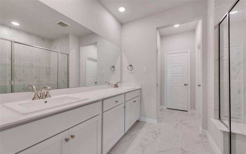 8313 Huron Peak Drive, Frisco, TX 75034, 3 Habitaciones Habitaciones , ,3 BañosBaños,Residential,En Venta,8313 Huron Peak Drive,0,20990339