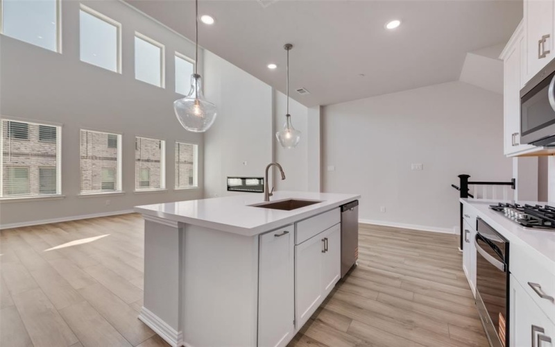 8313 Huron Peak Drive, Frisco, TX 75034, 3 Habitaciones Habitaciones , ,3 BañosBaños,Residential,En Venta,8313 Huron Peak Drive,0,20990339